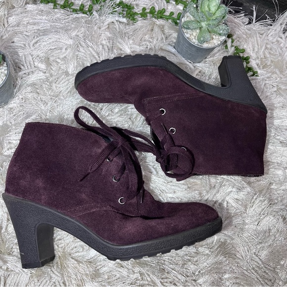 Aerosoles Ruffalo Suede Lace Up Bootie - EGGPLANT PURPLE - Size 8M - Picture 1 of 16